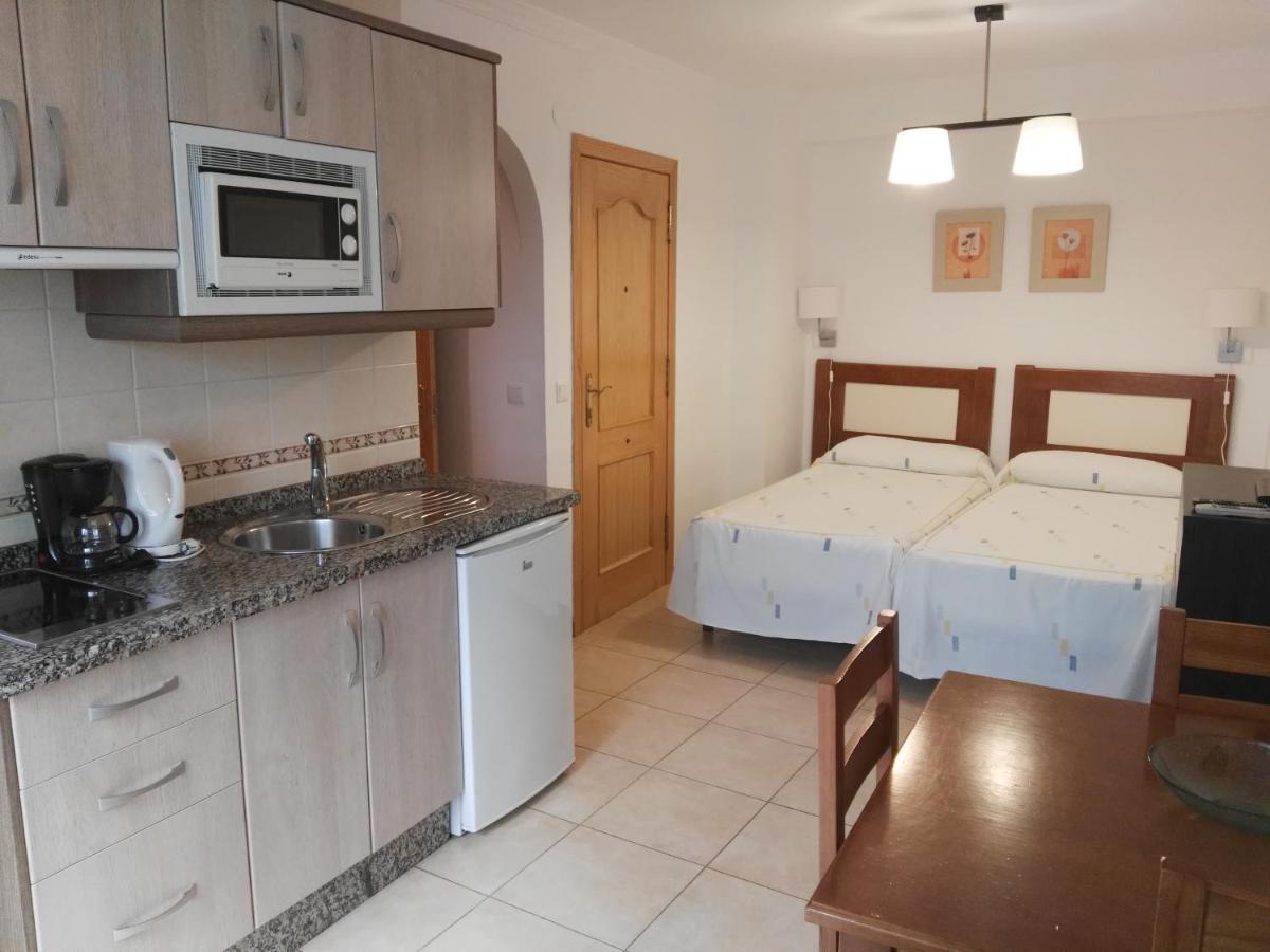 Apartamentos El Barrio Nerja Exterior photo