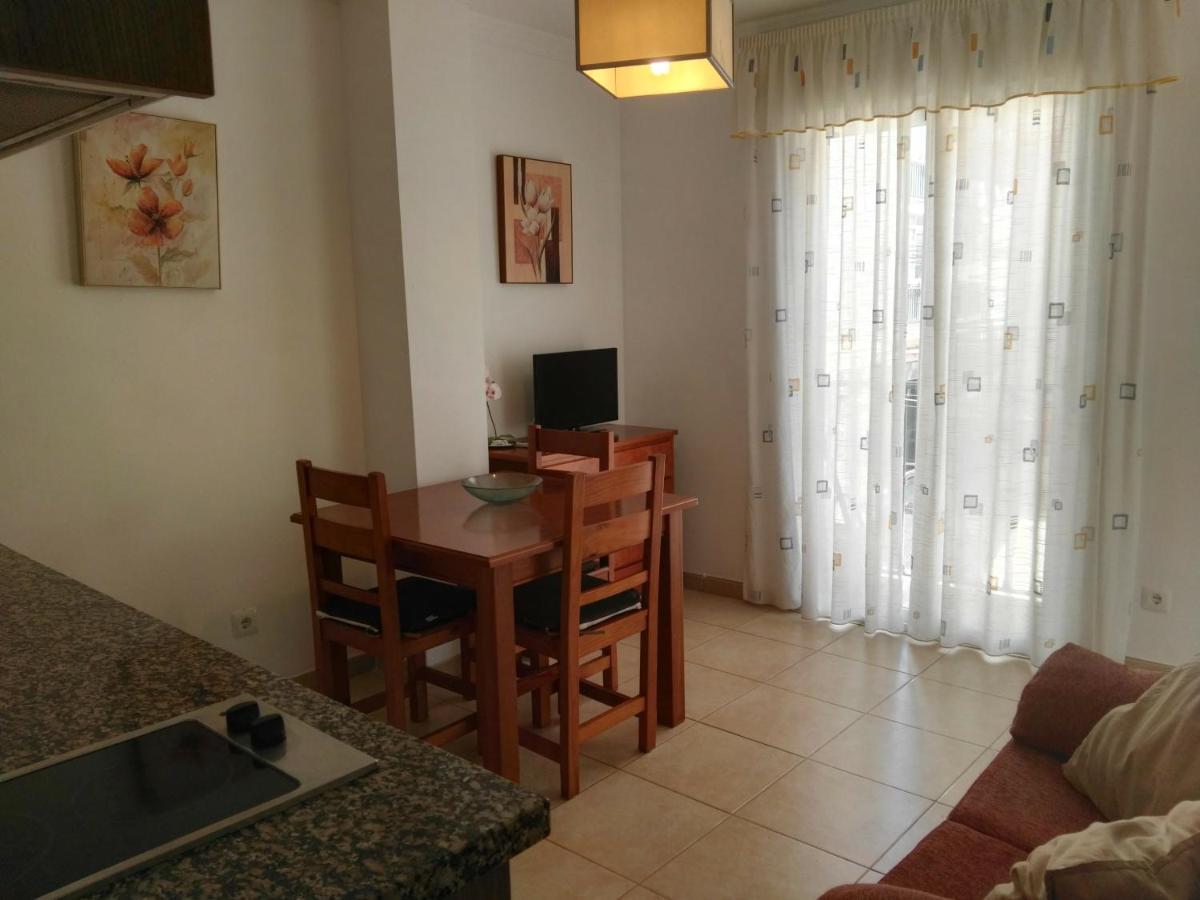 Apartamentos El Barrio Nerja Exterior photo